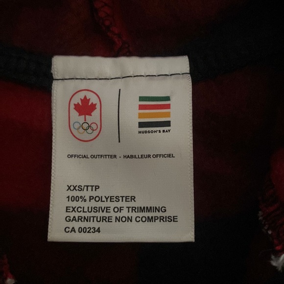 HBC Hudson’s Bay Canada Olympic Official Outfitter Fleece Pajama Sleeper - Picture 5 of 8